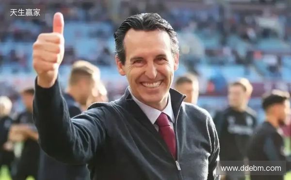 埃梅里:很开心完成我的100场法甲,期待未来1000场甚至更多 埃梅里:很开心完成我的100场法甲,期待未来1000场甚至更多